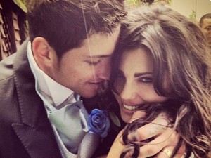 Louise Cliffe and Jay McKray marry.