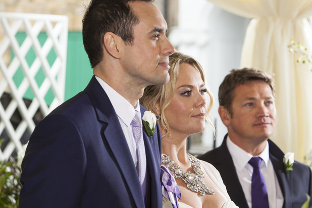 Ricky arrives for Janine's big day.
