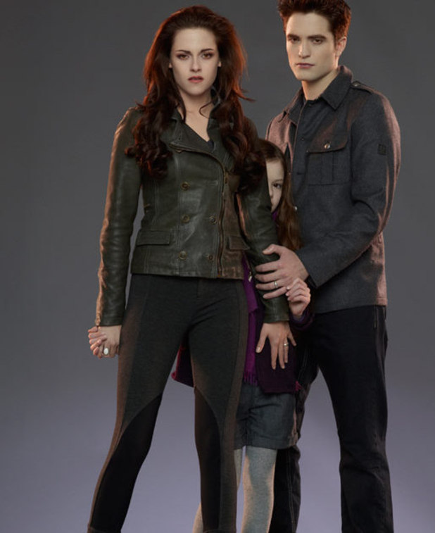 'Twilight' unveils Bella and Edward's daughter in new Renesmee picture