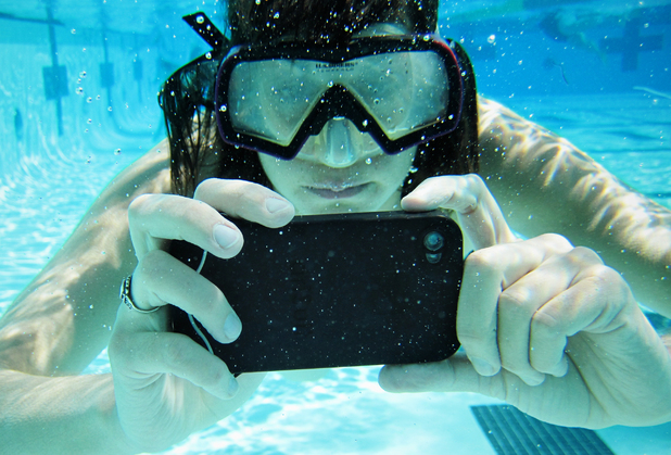 Photojojo's iPhone Scuba Suit
