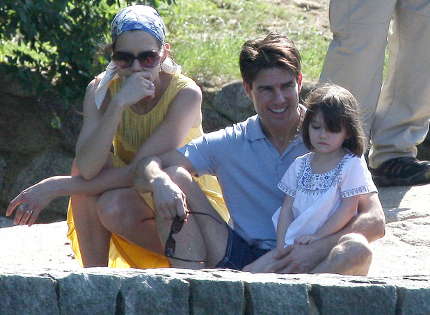 Tom Cruise and Katie Holmes on holiday in Brasil with daughter Suri in February 2009