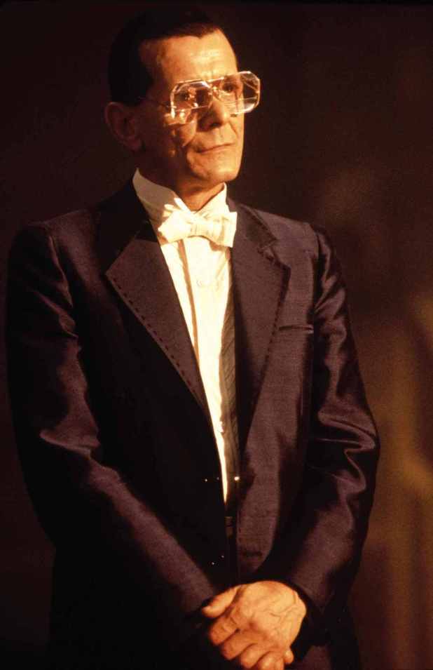 Joe Turkel as Dr Eldon Tyrell Blade Runner 30 stunning pictures