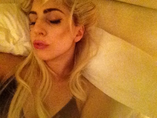 Lady GaGa, twitter