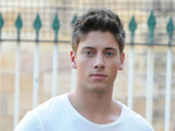 Lincoln Younes and Andy McPhee as Casey Braxton and Danny Braxton in Home and Away