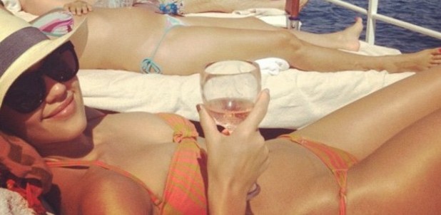 Jessica Alba, twitter