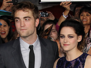 Robert Pattinson and Kristen Stewart at The Twilight Saga: Breaking Dawn - Part 1 World Premiere held at Nokia Theatre L.A. Live , Los Angeles, California - 14.11.11