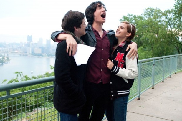 REVIEW: 'The Perks of Being a Wallflower' explores finding one's true self,  overcoming stereotypes – THE ALGONQUIN HARBINGER