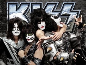 Kiss: 'Monster'