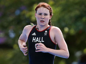 Great Britain's Lucy Hall puts in an amazing performance during the Women's Triathlon around London.