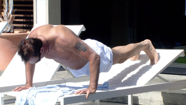Martin Kemp working out