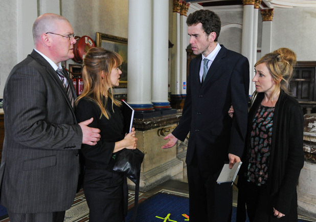 Emmerdale 6329: Things heat up as Paddy, Rhona, Marlon and Laurel arrive at court for a decision on Leo. Rhona snaps at Laurel for showing where her loyalties lie.