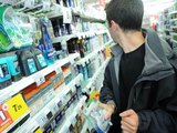 Thief shoplifting