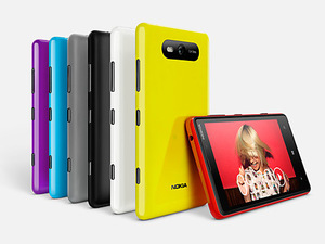 Nokia Lumia 820 smartphone