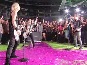 Green Day perform at the MTV Video Music Awards 2012