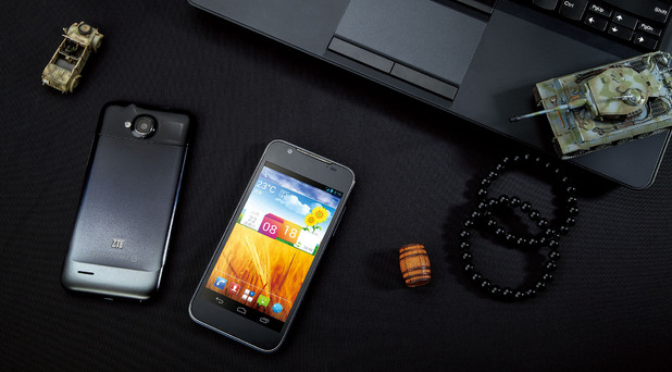 ZTE Grand Era U985 quad-core smartphone