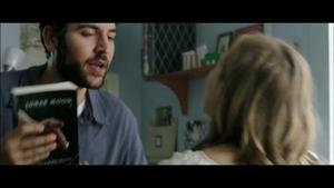 'Liberal Arts' Elizabeth Olsen, Josh Radnor debate 'Twilight'