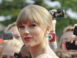 Taylor Swift at Radio 1 Teen Awards