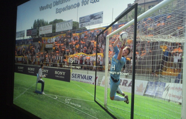 Demonstration of Sony's new 84-inch 4K TV (Bravia KD-84X9005)