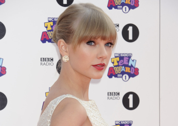 Taylor Swift at Radio 1 Teen Awards