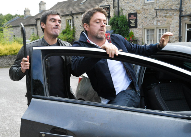 Cain Dingle wants revenge in Emmerdale