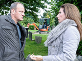 6384: Megan finds Jimmy in the graveyard and tries to comfort him but is shocked when he snaps at her, taken aback at Jimmy's anger towards his brother