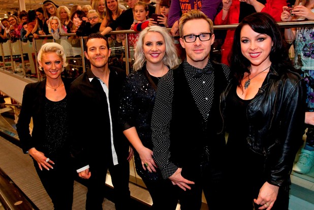 Steps dancing to Tragedy in supermarket