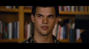 'Twilight Breaking Dawn Part 2' clip Who's with me