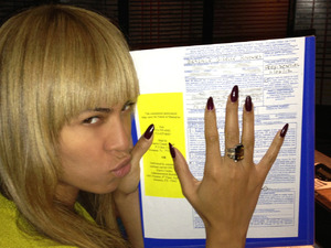 Beyonce on iam.beyonce.com