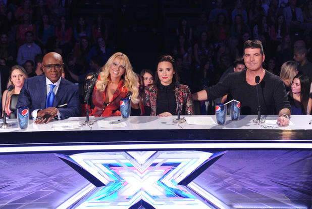Simon Cowell On Britney Spears X Factor Usa Exit She Couldnt Talk