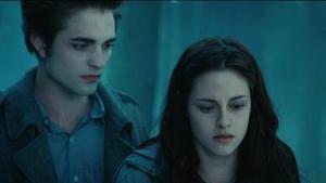 'Twilight' I Know Who You Are clip (2008)