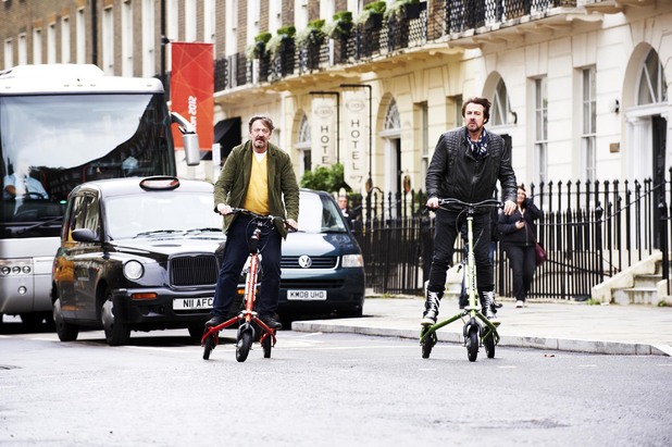 Stephen Fry: Gadget Man and Jonathan Ross, C4, Mon 19 Nov 2012
