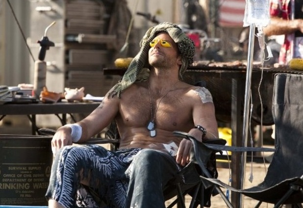 Bradley Cooper, A Team