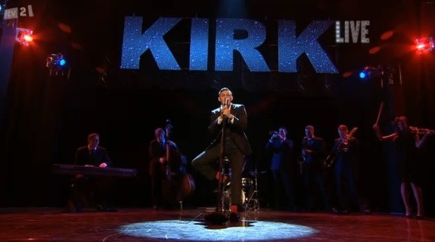 Kirk Norcross sings on TOWIE Live