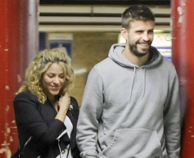 Pregnant singer Shakira and her boyfriend, soccer player Gerard Pique go to the cinema to watch the new James Bond movie, SkyfallFeaturing: Shakira,Gerard Pique
Where: Barcelona, Spain
When: 14 Nov 2012
Credit: WENN.com**Only Available for publication in the UK**