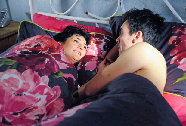 Emmerdale Ep. 6438, 01-01-13