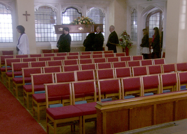 EastEnders: 4564: 2013-01-04