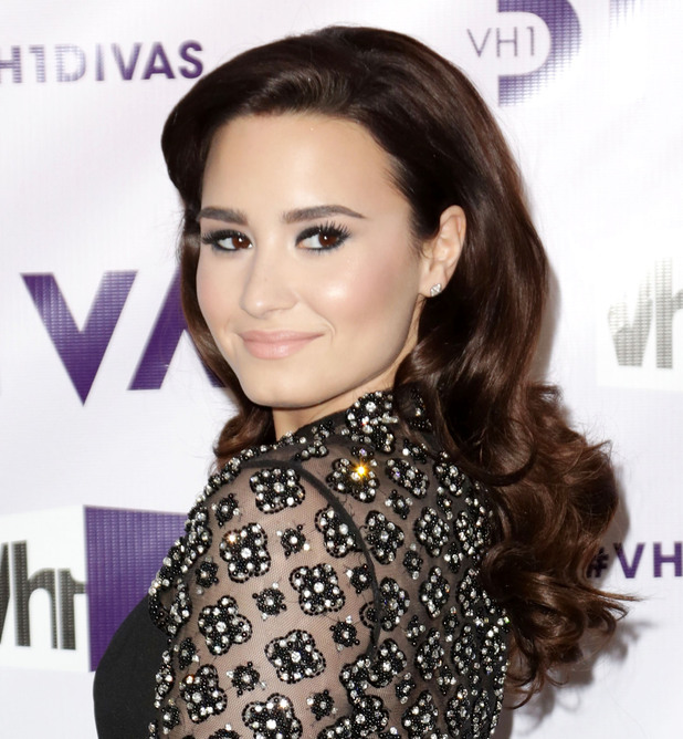 VH1 Divas 2012 held at The Shrine Auditorium - Arrivals
Featuring: Demi Lovato
Where: Los Angeles, California, United States
When: 16 Dec 2012
Credit: Brian To/WENN.com