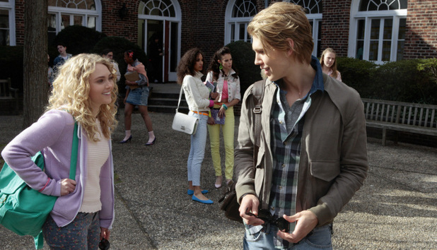 Carrie Diaries Star On Sex Scenes You Re Not Allowed