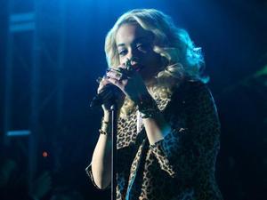 Rita Ora performs on 90210 season 5