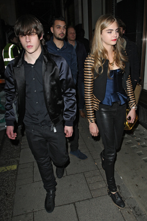 Burberry Acoustic presents Jake Bugg Live
Featuring: Jake Bugg,Cara Delevingne
Where: London, United Kingdom
When: 31 Jan 2013