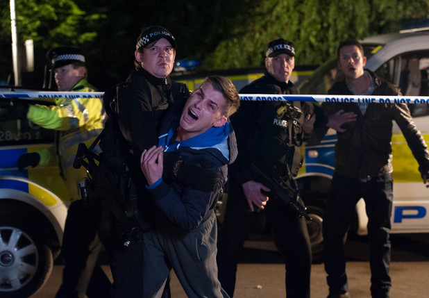 Ste fights his way to see Brendan.