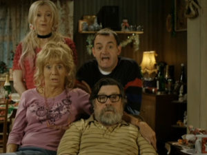 The Royle Family attempt to give the fundraising hotline during 'Funny for Money'