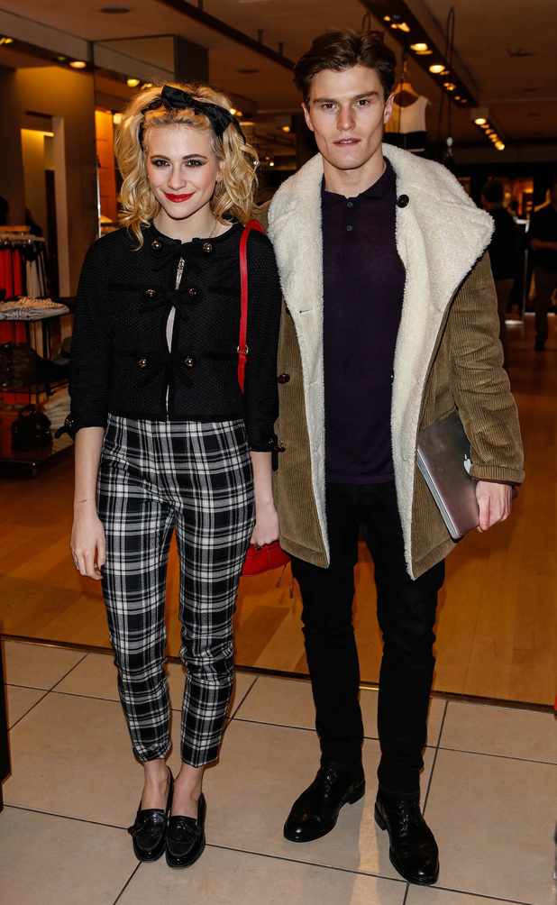 Pixie Lott and Oliver Cheshire - Celebrity Pictures: 09/03/13 - 16/03