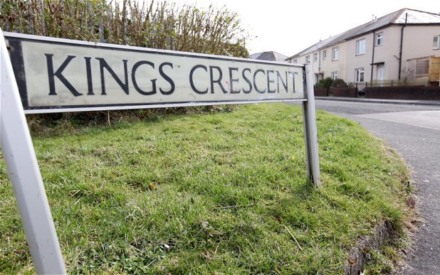 Devon street sign without apostrophe