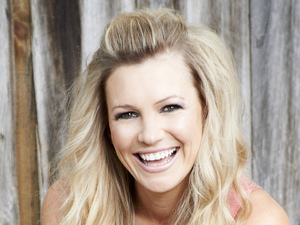 Saskia Hampele as Georgia Brooks in Neighbours - soaps-neighbours-saskia-hampele-georgia-brooks