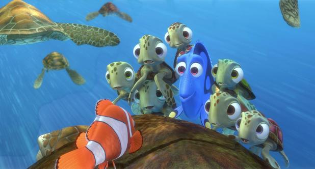 Finding Nemo still, Dory and turtles