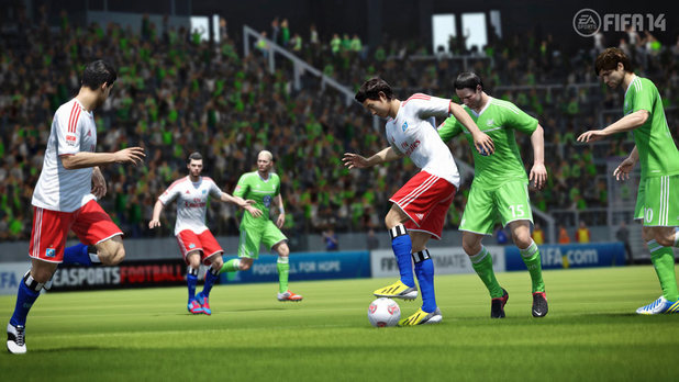 Gameplay screenshot of FIFA 14