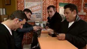 'Coronation Street': Rob upstaged at the bookies