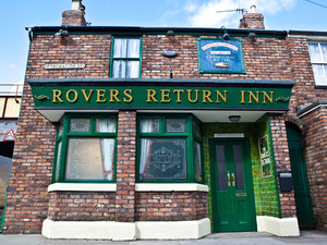 See the first pictures of the new Rovers Return.