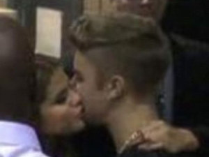 The rumoured couple are photographed kissing each other on the cheek in Las Vegas.